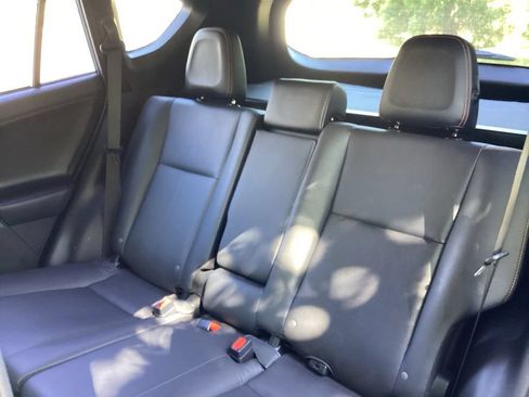 Used 2018 Toyota RAV4 SE w/ Power Extra Value Package AWD/4WD image 14