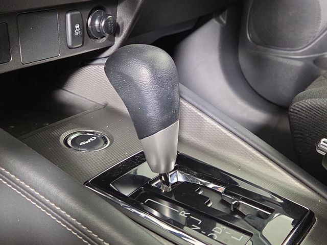Used 2025 Mitsubishi Outlander Sport AWD image 22