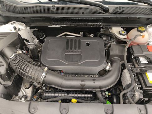 Used 2024 Chevrolet Blazer LT w/ Convenience Package FWD image 30