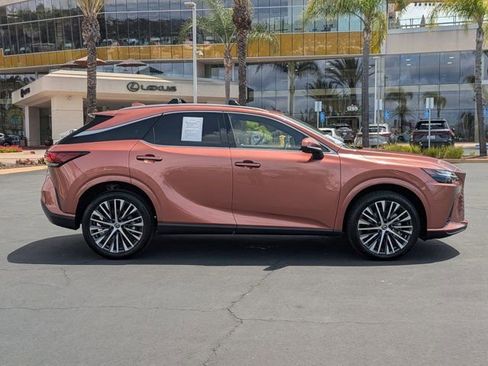 Used 2023 Lexus RX 350 Premium Plus w/ Accessory Package (Z1) FWD image 4