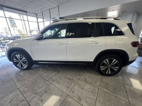 New 2026 Mercedes-Benz GLB 250 image 3