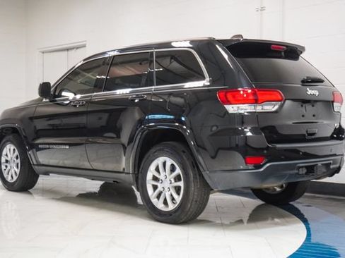 Used 2022 Jeep Grand Cherokee Laredo E w/ Security & Convenience Group RWD image 21