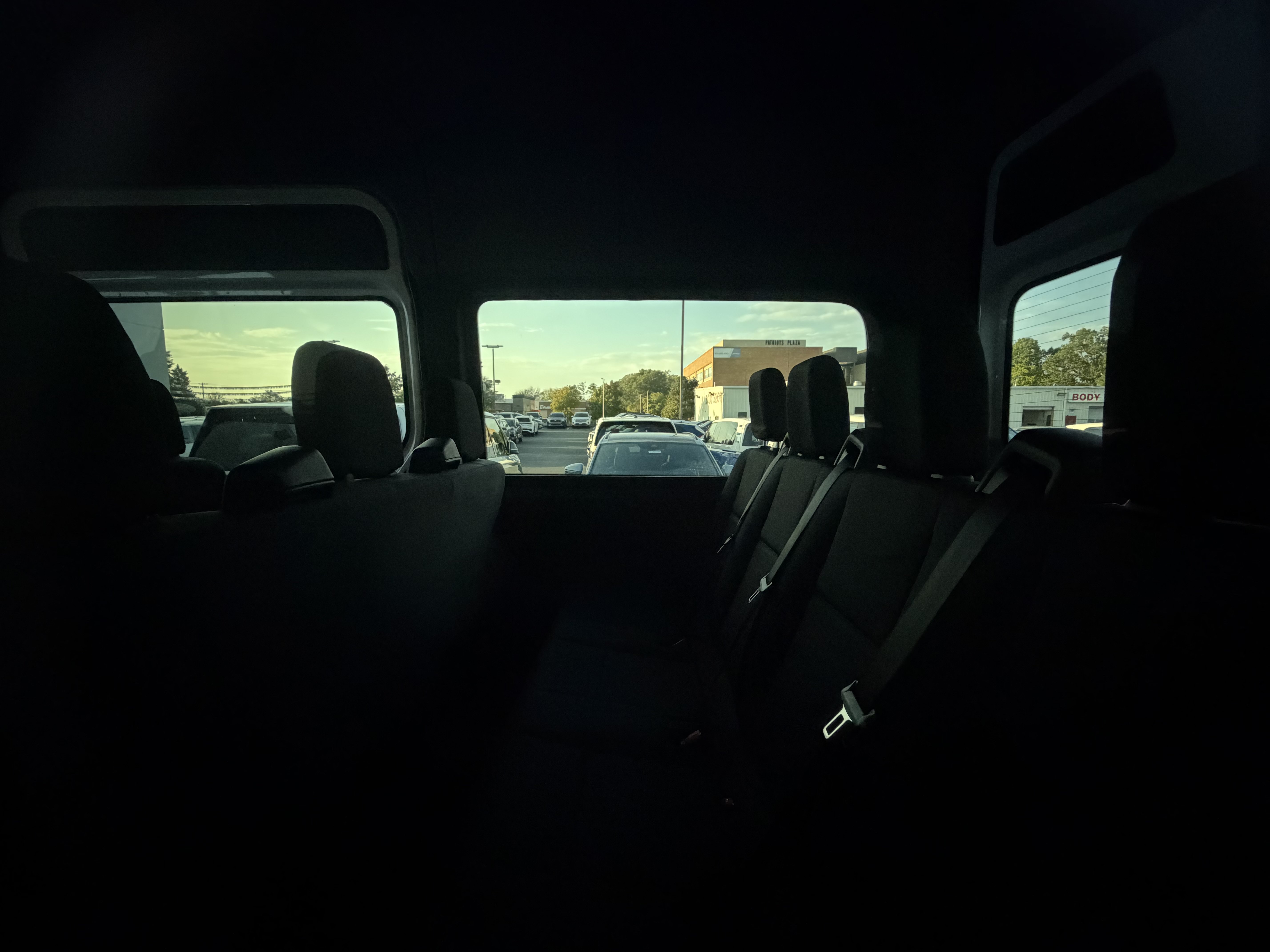 Used 2024 Mercedes-Benz Sprinter 2500 image 20