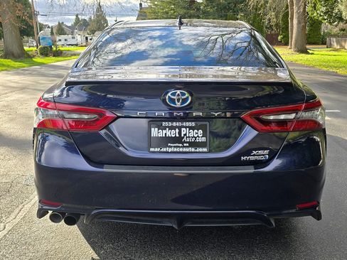 Used 2021 Toyota Camry XSE w/ Navigation Upgrade Package image 5