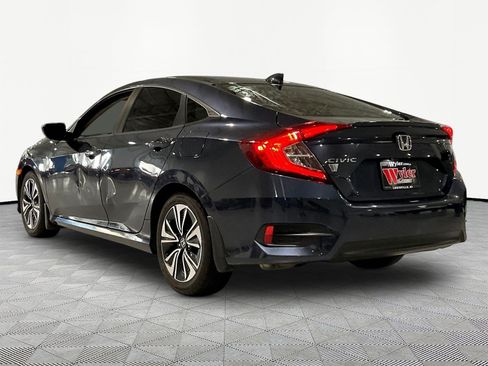Used 2017 Honda Civic EX-L image 4