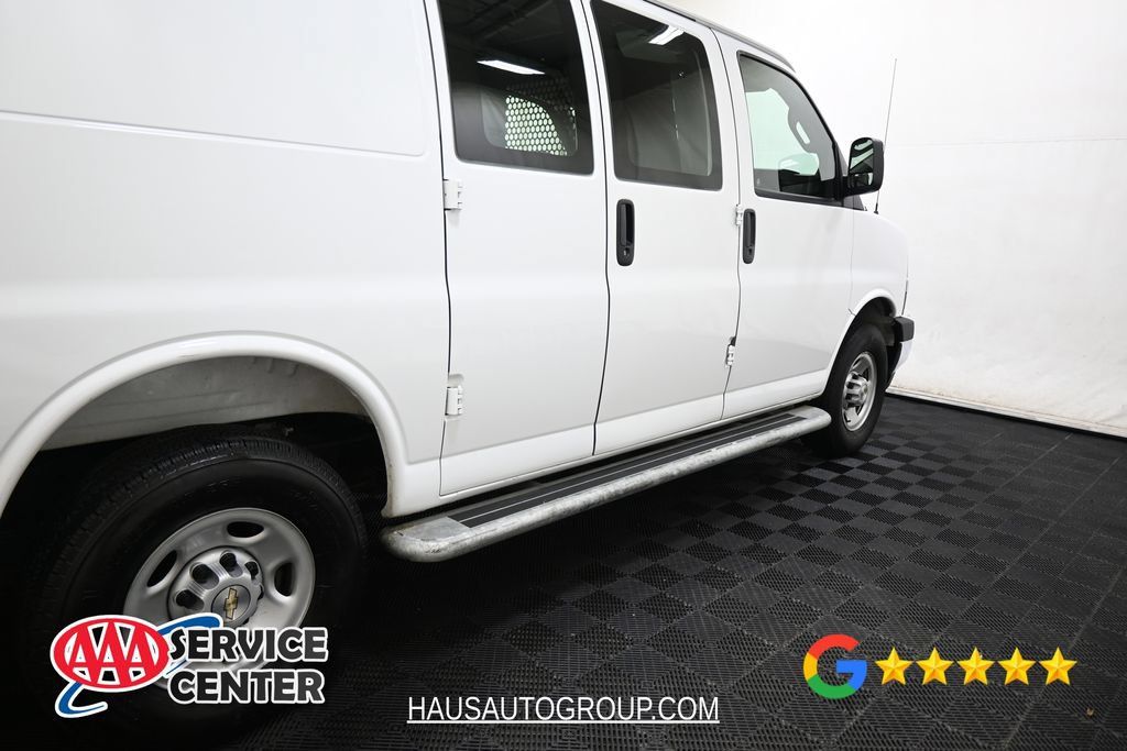 Used 2025 Chevrolet Express 2500 w/ Driver Convenience Package RWD image 15