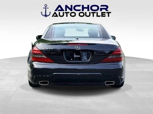 Used 2011 Mercedes-Benz SL 550 image 7