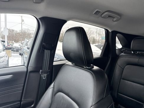 Used 2023 Ford Escape Platinum image 37