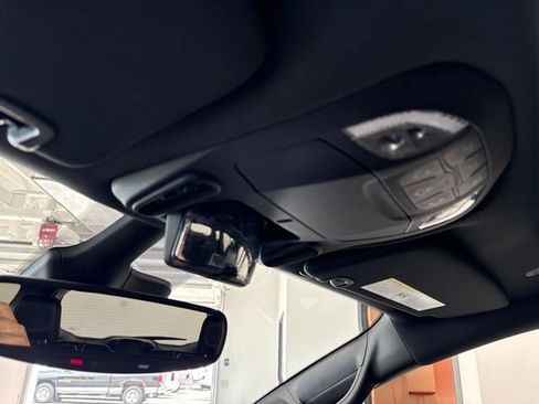 New 2027 Chrysler Pacifica Limited AWD/4WD image 48