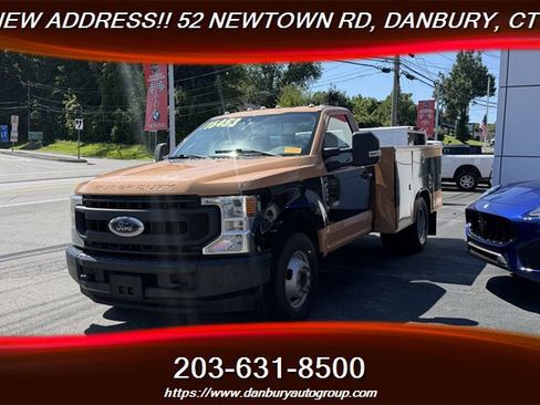Used 2020 Ford F350 XL w/ Power Equipment Group RWD image 3