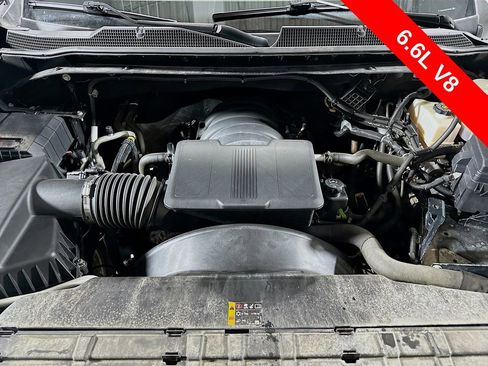 Used 2021 Chevrolet Silverado 2500 Custom w/ Custom Value Package image 8