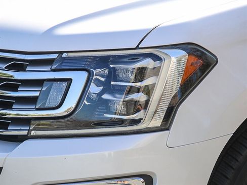 Used 2018 Ford Expedition Limited w/ Equipment Group 302A image 11