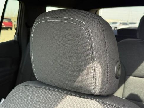 New 2026 Chevrolet Traverse LT FWD image 19