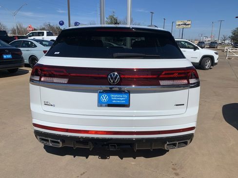 New 2025 Volkswagen Atlas Cross Sport SEL Premium R-Line image 5