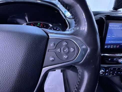 Used 2020 Chevrolet Traverse RS FWD image 21