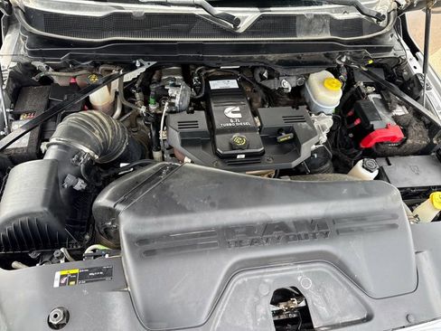 Used 2022 RAM 2500 Big Horn AWD/4WD image 43