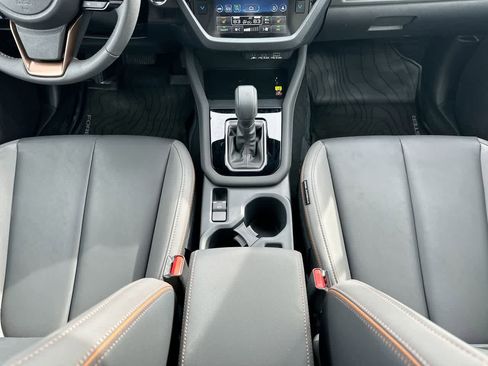 Used 2025 Subaru Forester Sport image 31
