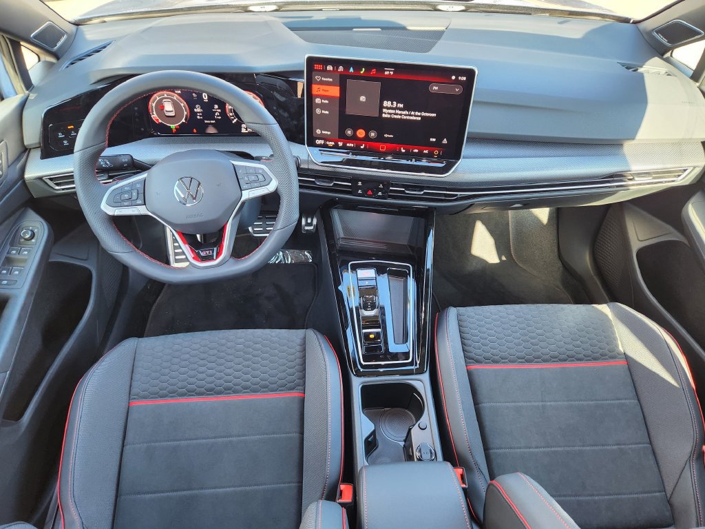 New 2026 Volkswagen GTI SE FWD image 11