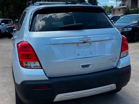 Used 2016 Chevrolet Trax LT AWD/4WD image 9