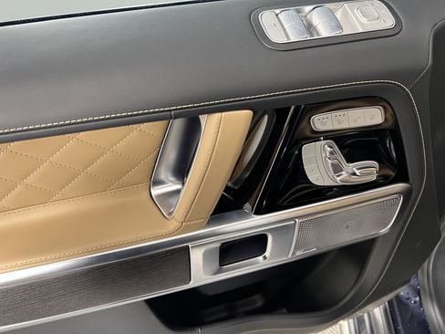 Used 2025 Mercedes-Benz G 580 w/ EQ Technology image 17