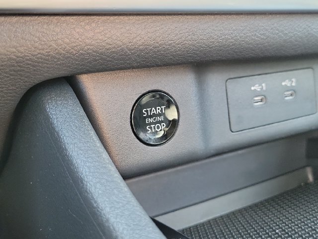 Certified 2026 Nissan Rogue Dark Armor AWD/4WD image 33