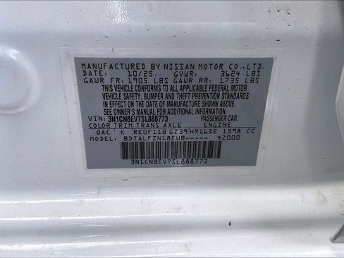 New 2025 Nissan Versa SV w/ Trunk Package image 26