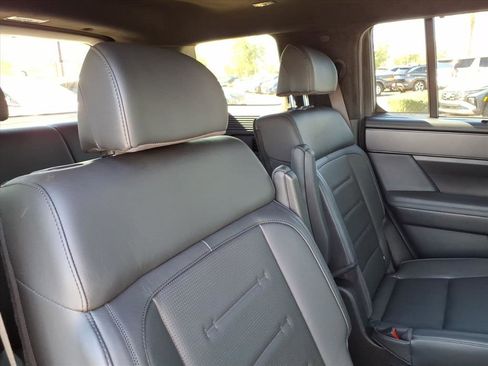 Certified 2025 Hyundai Santa Fe Calligraphy image 14