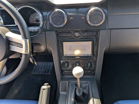 Used 2009 Ford Mustang GT image 22