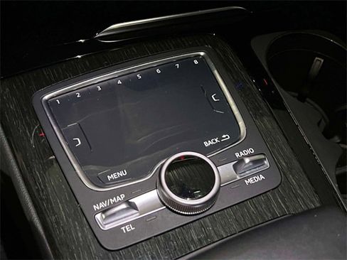 Used 2017 Audi Q7 2.0T Premium Plus w/ Premium Plus Package image 35