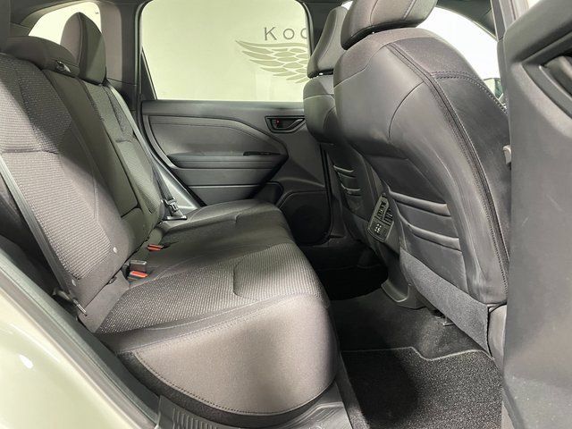 Used 2026 Subaru Forester Premium AWD/4WD image 22