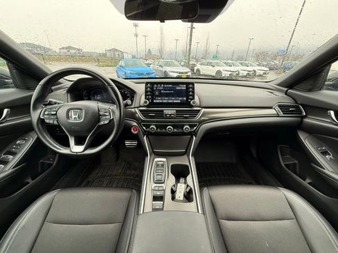 Used 2022 Honda Accord Sport image 12