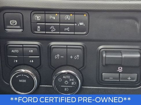 Used 2025 Chevrolet Tahoe High Country w/ Sun And Tow Package AWD/4WD image 28