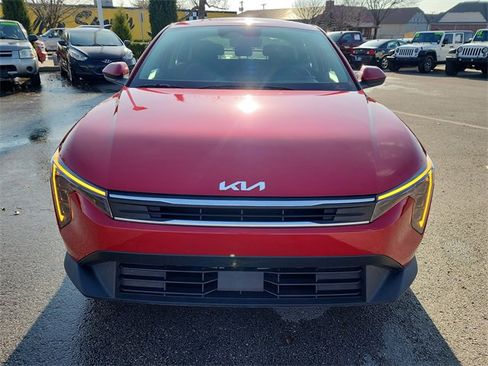 New 2025 Kia K4 LXS image 8