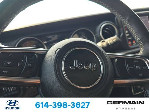 Used 2021 Jeep Wrangler Unlimited Sahara w/ Cold Weather Group AWD/4WD image 22