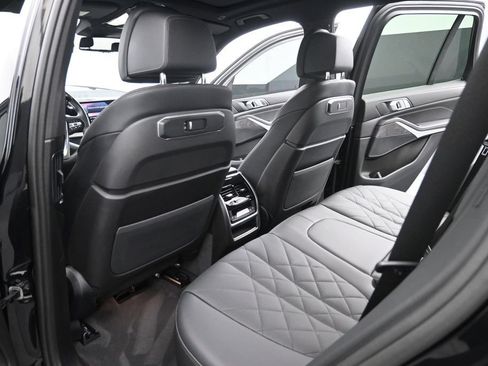 Certified 2025 BMW X5 sDrive40i w/ Climate Comfort Package RWD image 29
