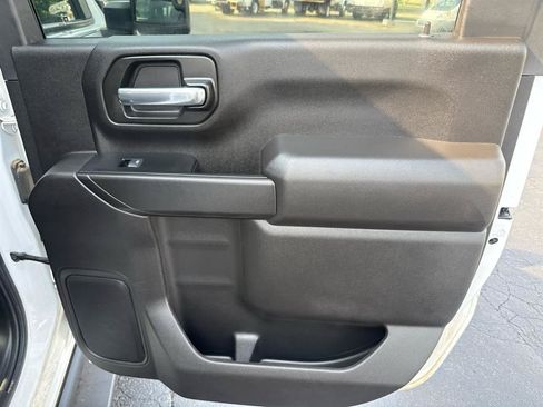 Used 2024 GMC Sierra 2500 Pro AWD/4WD image 21
