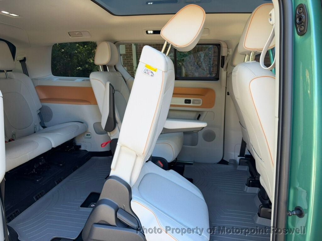 Used 2025 Volkswagen ID. Buzz 1st Edition AWD/4WD image 33
