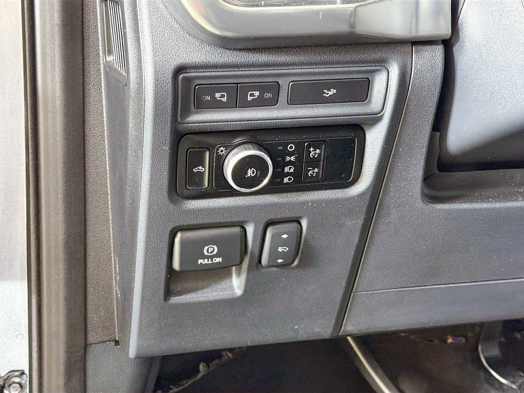 Used 2023 Ford F150 Lariat w/ Equipment Group 502A High AWD/4WD image 33