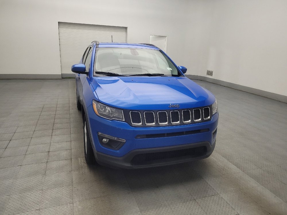 Used 2019 Jeep Compass Latitude FWD image 14