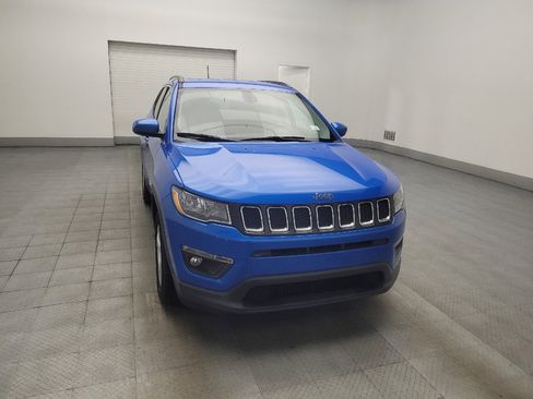Used 2019 Jeep Compass Latitude FWD image 14