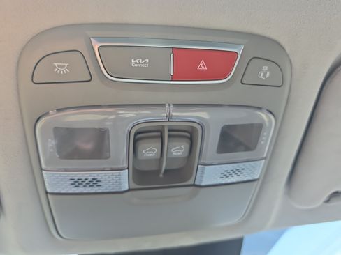 Used 2024 Kia Telluride SX Prestige AWD/4WD image 37