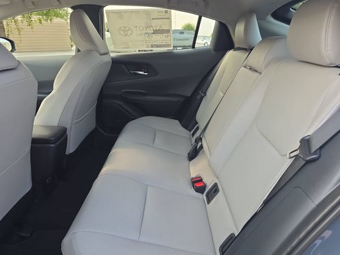 New 2027 Toyota Prius XLE FWD image 10