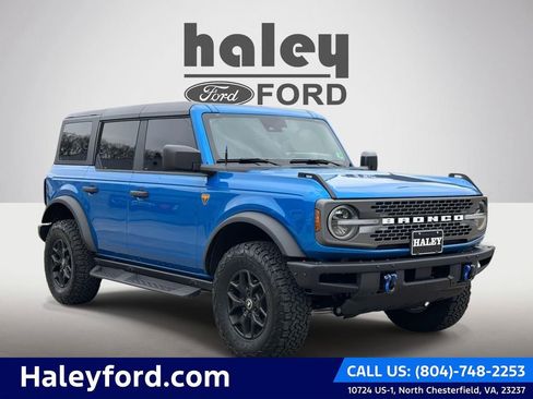 Used 2024 Ford Bronco Badlands image 1