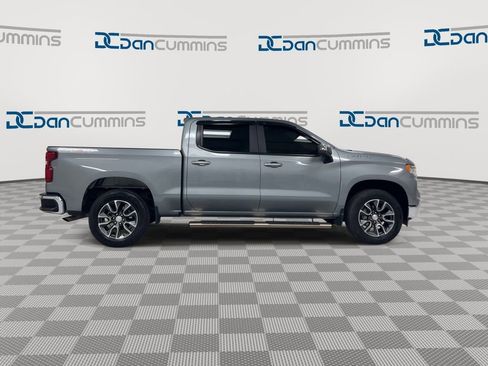 Used 2024 Chevrolet Silverado 1500 LT AWD/4WD image 9