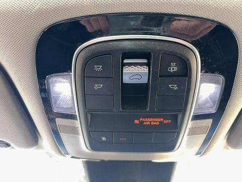 Used 2021 Hyundai Santa Fe SEL w/ Convenience + Premium Package image 19