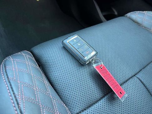 Used 2022 Jeep Grand Cherokee Summit image 29