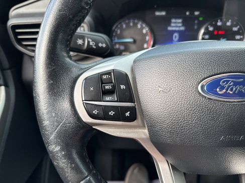 Used 2022 Ford Explorer XLT w/ Class IV Trailer Tow Package image 22