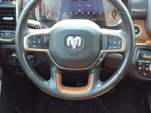 Used 2023 RAM 1500 Limited w/ Body Color Bumper Group AWD/4WD image 14