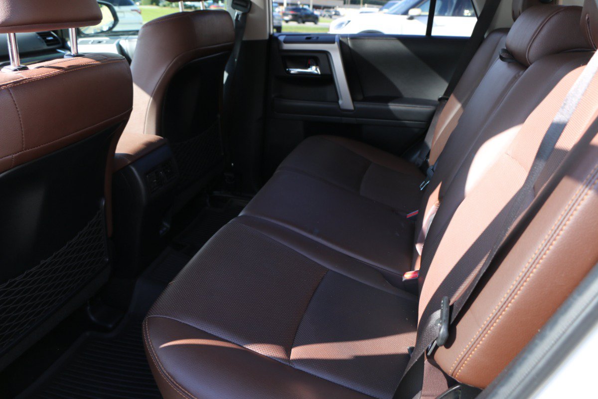 Used 2023 Toyota 4Runner Limited AWD/4WD image 34
