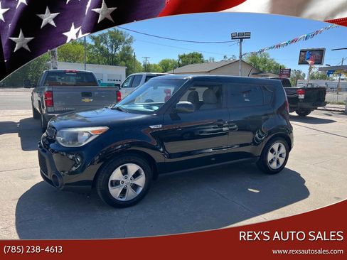 Used 2016 Kia Soul FWD image 1